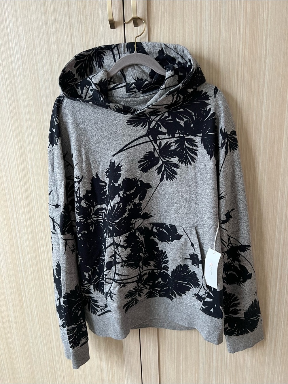 Ag Adriano Goldschmied Grey Crewneck Sweater with Black Leaf Print NWT XL